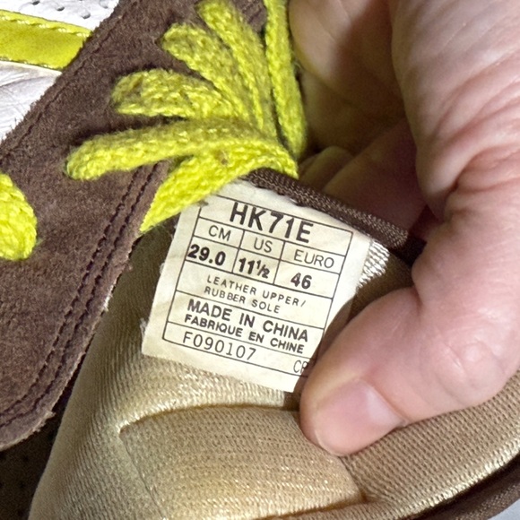 Multi colored ASICS - Picture 2 of 7